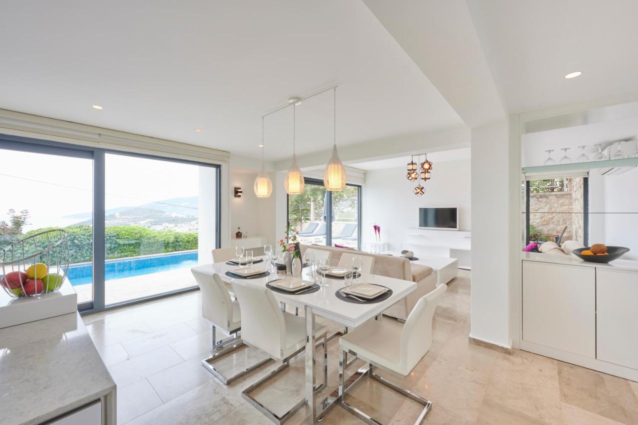 Luxus Villa Skyla mit 5 Schlafzimmern&Meer-Blick Kaş Exterior foto