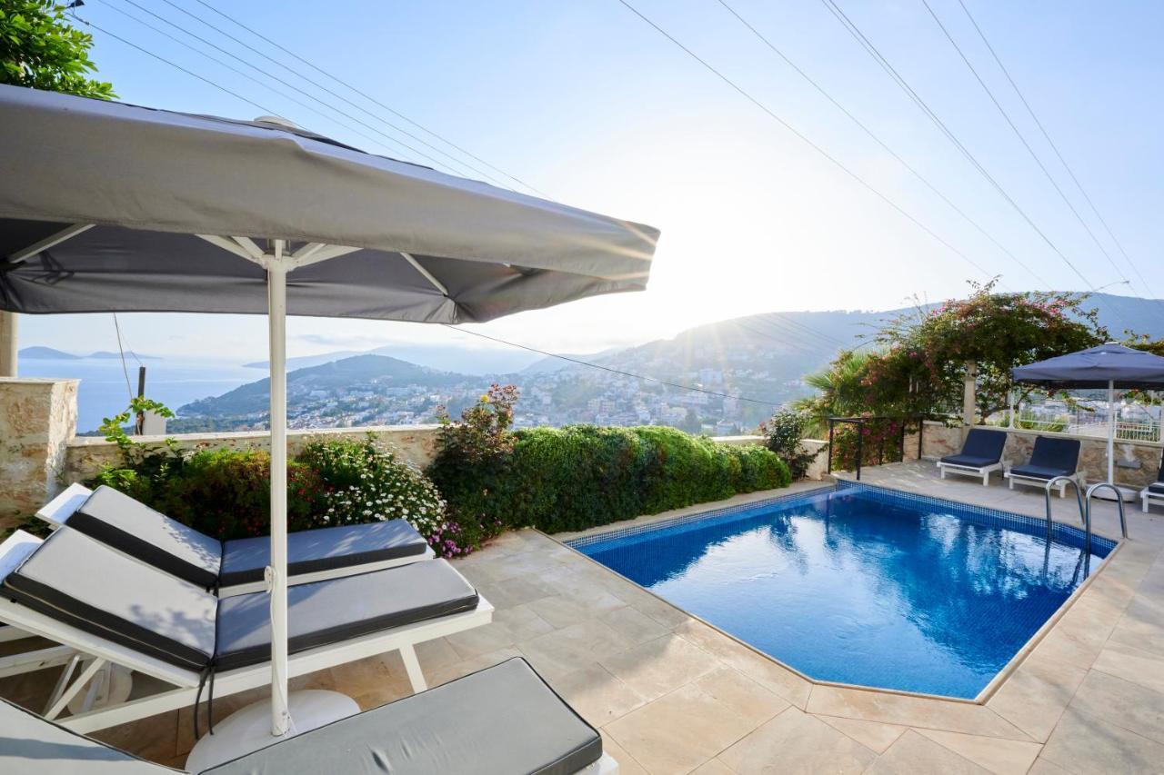 Luxus Villa Skyla mit 5 Schlafzimmern&Meer-Blick Kaş Exterior foto