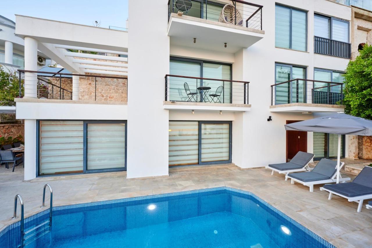 Luxus Villa Skyla mit 5 Schlafzimmern&Meer-Blick Kaş Exterior foto